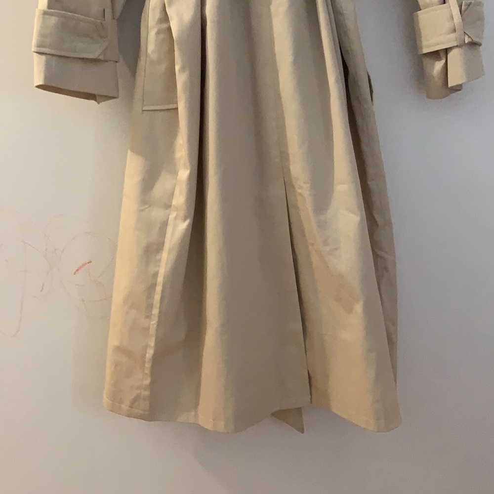 Beautiful classic long Asos Curve trench coat - Picture 8 of 10